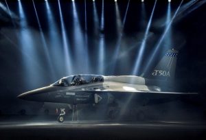 תמונת כותרת: מטוס האימון T - X של בואינג-סאאב, צילום: בואינג לעיל: מטוס האימון T 50, צילום: לוקהיד מרטין