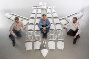 generative design: באמצעות שימוש בתוכנה לתכנון ואנליזה על גבי פלטפורמה אחידה, ניתן להגדיר "נקודות חזקות", כגון נקודות מגע, כבסיס לתכנון.