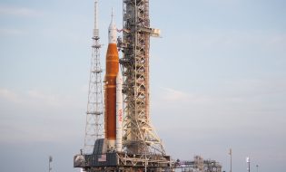 ORION MISSION-NASA/Joel Kowsky טרום שיגור בקייפ קנדי
