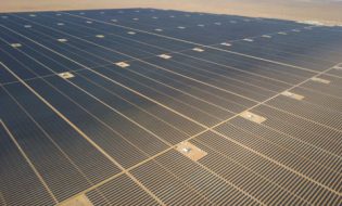 Sakaka Solar Plant in Saudi Arabia featuring Nextracker's NX Horizon smart solar tracker. (Photo Nextracker)